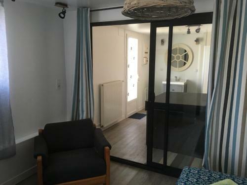 Apartamento G�te Avec Jacuzzi Privatif � Proximit� de L'oc�an