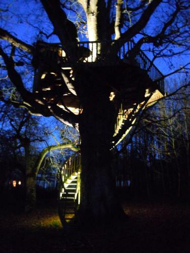 Bed & Breakfast Cabanes Et Chambre � La Bernardiere