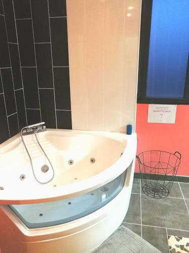 Chambres La Marechalerie, Sauna Et Baln�o
