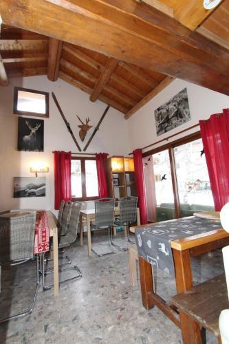 Bed & Breakfast Chalet Orchis -wohnen Am Skilift In Le Bettaix
