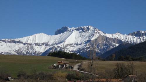 Chalet Dans Village
