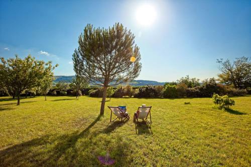 Bed & Breakfast La Bruyle - Chambre D'h�tes De Charme