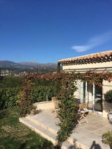 Villa L,olivaie C�t� Jardin