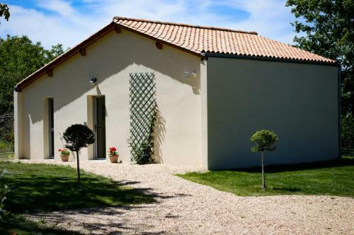 Maison Moderne Climatis�e En Bordure De Campagne