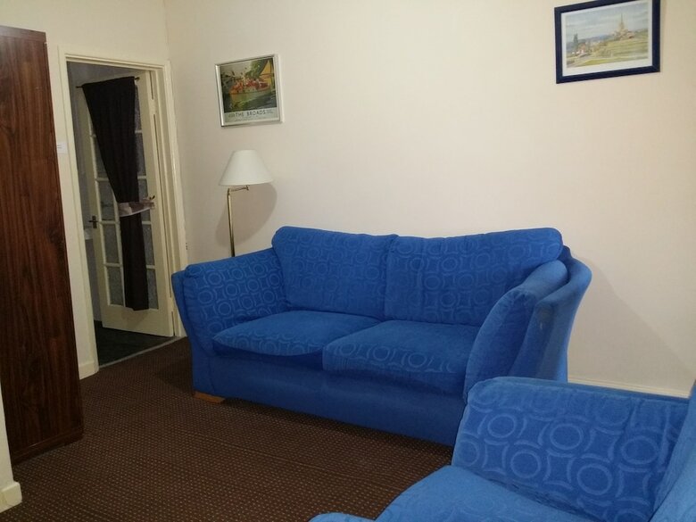 Hostal The Beach House