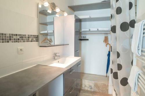 Apartamento Studio De Caract�re Au C?ur De Saint-r�my