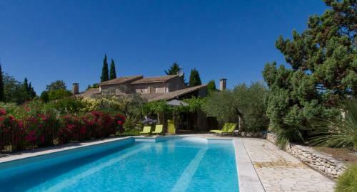 Villa Maison de Campagne Au Charme Proven�al