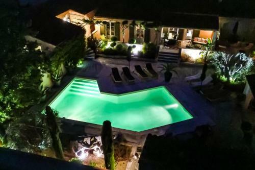 La Villa Rose Saint R�my De Provence