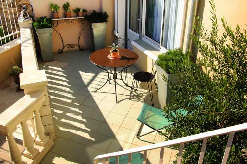 Apartamento L 'olivier de La Maison Du Pont de Pierre