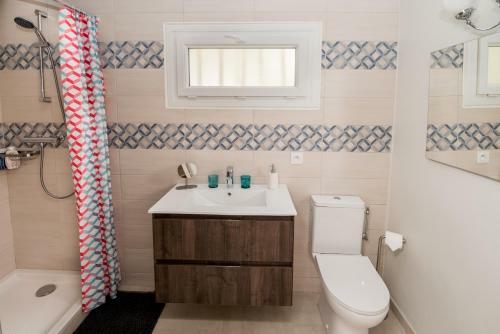 Charmante Petite Maison A L'�ntr�e de Saint Tropez