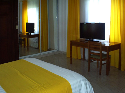 Hotel Los Guayacanes Panam�