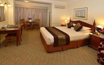 Hotel Best Western Twin Towers Inn