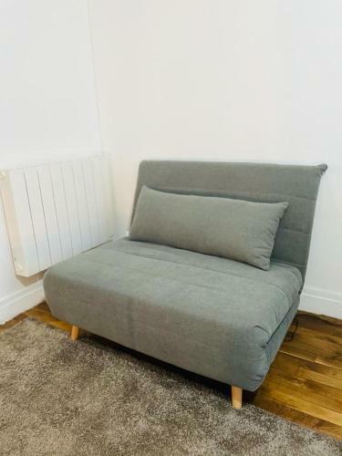 Apartamento Studio Escale, 15 Min De Paris, � 200m Du Rer A