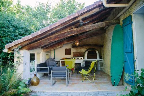 Grande Maison - 14 Personnes - Piscine
