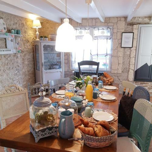 Bed & Breakfast Aux Champ�s