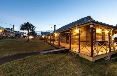 Hotel Q Station