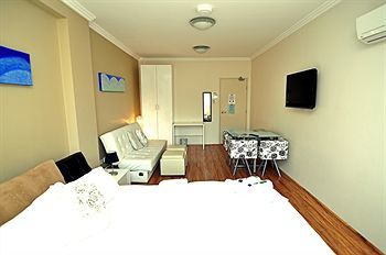 Posh Hotel