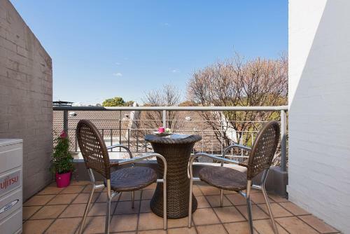 Sydney Inner City Sanctuary- 2 Bedroom Apartment