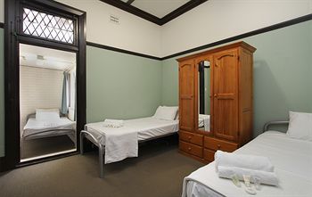 Hotel Newtown Space
