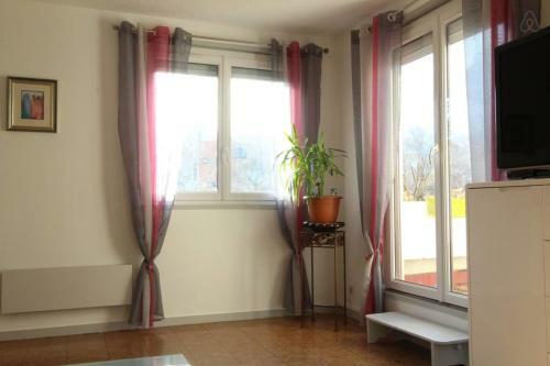Apartamento Spacious Flat Terrace Beautiful View Tram Cdirect Access Grenoble #a4