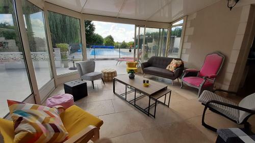 Cap-les Engreffieres - Piscine - Terrasse De R�ve