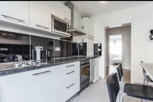 Apartamento Charmant Appartement Avec Terrasse Dans Villa