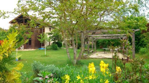 Hostal Paysannerie Des Versanes - Chambres Et G�te