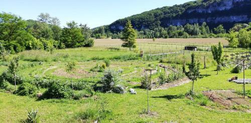 Hostal Paysannerie Des Versanes - Chambres Et G�te