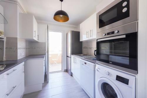 Apartamento T4 Enti�rement R�nov� Proche Plage