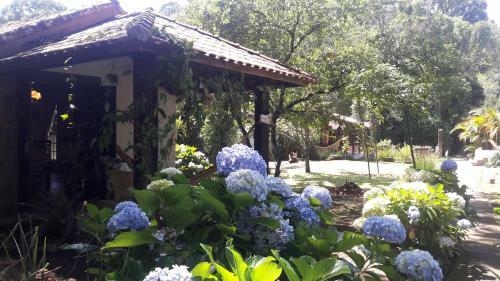 Hostal Pousada Recanto Do Pinheir�o