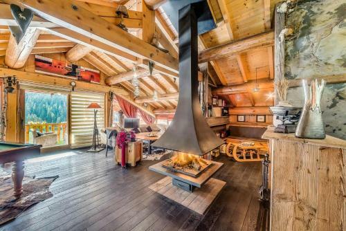 Chalet Iseran - Chalets Pour 15 Personnes 10