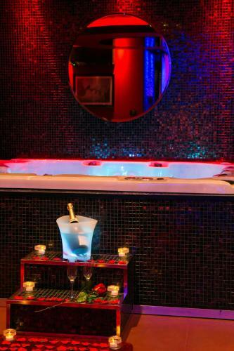 Apartamento L'insolite Spa Privatif ''suite Luxueuse-jacuzzi"