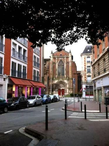 Apartamento Hyper-centre Historique Avec Possibilit� Parking