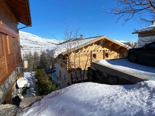 Haut De Chalet L'entasse N�9