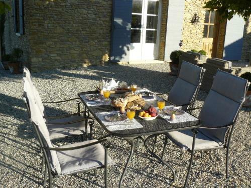 Bed & Breakfast Mas Du Vieux Tilleul