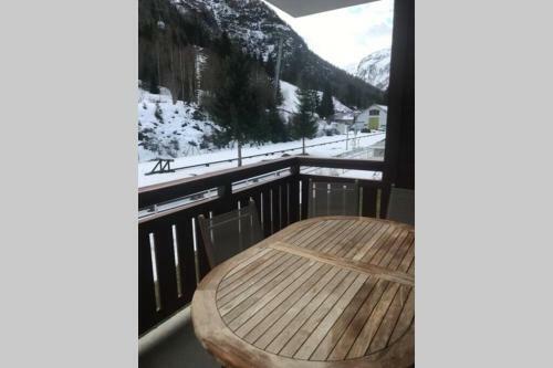 Apartamento Stunning Alpine Apt: Pool-spa-gym-telecabine