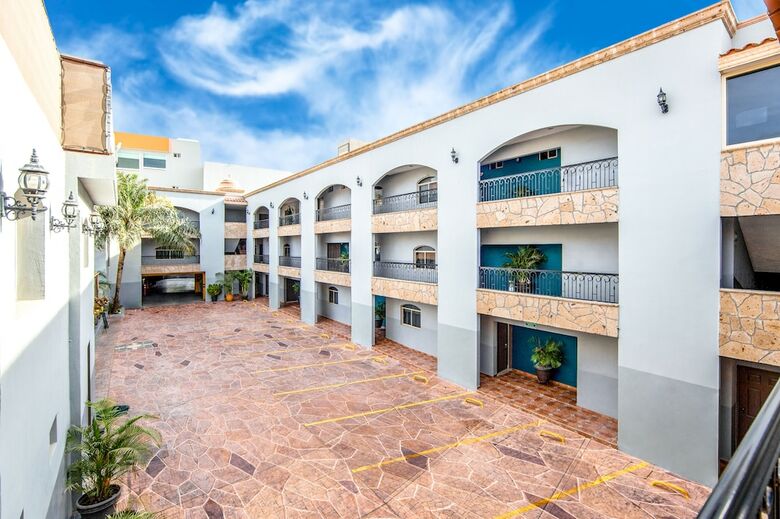 Hotel Monterreal