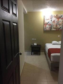 Link Hotel