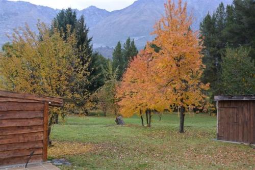 Lodge Caba�as Y Hosteria Aldea Los Huemules