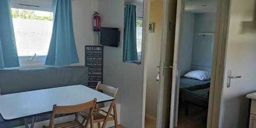 Mobile Home - Clim, Lv, Tv - Camping 4 �toiles