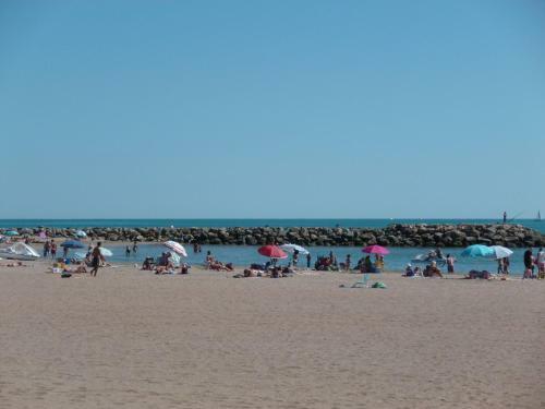 Holiday Home, Villemagne-l'argenti�re