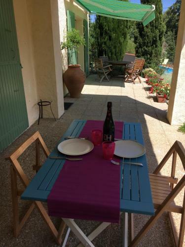 Les Mimosas Apartments