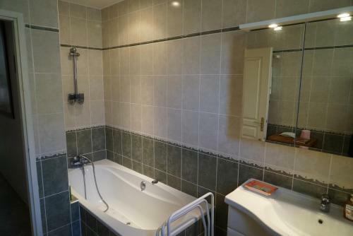 Chambre 3 Villeneuve Les B�ziers