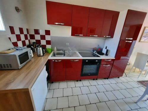 Apartamento Coquet T2 ,terrasse,parking ,4 Kms D Avignon