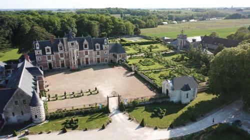 Hotel Chateau De Jallanges - Les Collectionneurs
