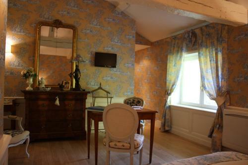 Bed & Breakfast Les Chambres De La Rochette