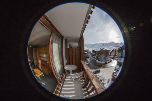 Ski In Ski Out Apartment (312) Valthorens