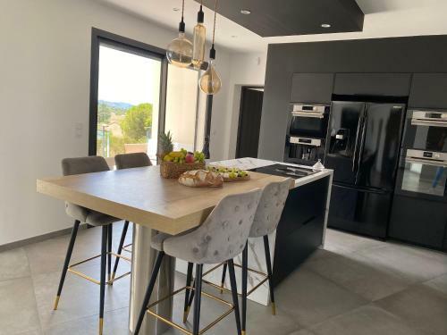 Villa Avec Vue Panoramique Sur Les C�vennes