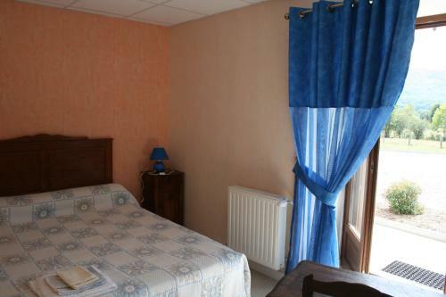 Bed & Breakfast Annie Jouve Chambres D'h�tes Champassis