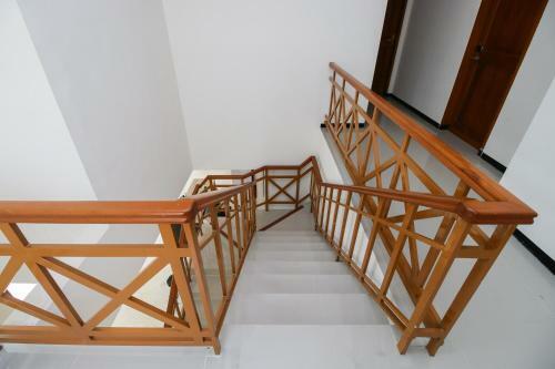 Hostal Reddoorz Plus At Panorama Villas Batu